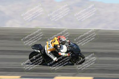 media/May-10-2025-Race Pace (Sat) [[db32fef2da]]/Vested/3-Bowl Set 1 (9am)/